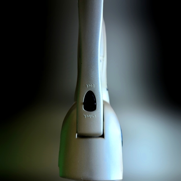 #B10 Conair Gold & Black Colored Hair Straightener - Picture 5 of 14